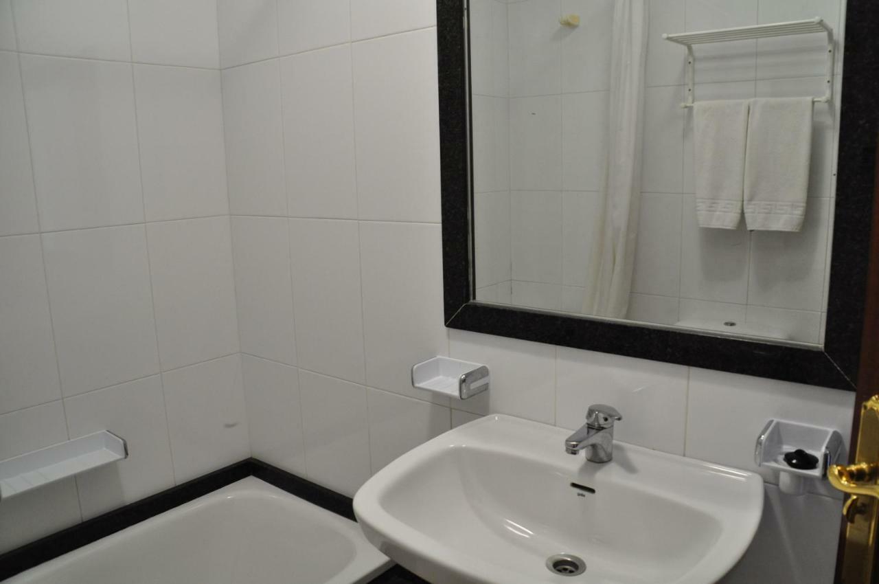 Hotel Casa Portuguesa Meaño Dış mekan fotoğraf